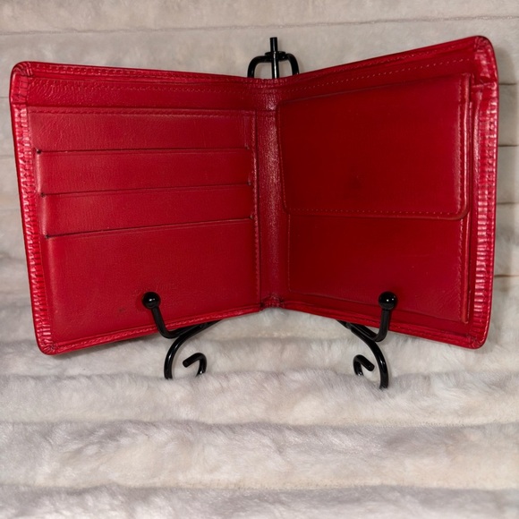 Louis Vuitton Epi Scarlet Leather Wallet - Picture 4 of 8